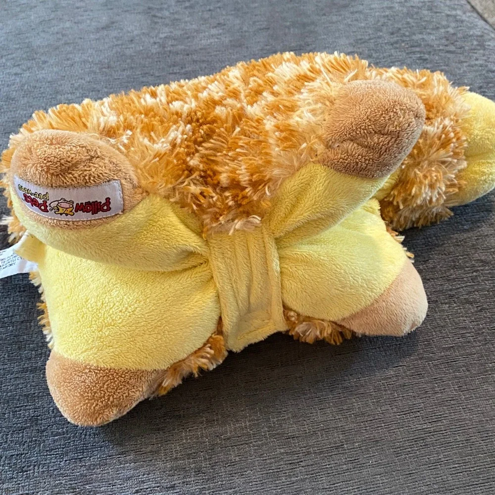 Pillow Pets Pee-Wees Giraffe Plush Small 13 inch Tan Yellow Excellent Condition
